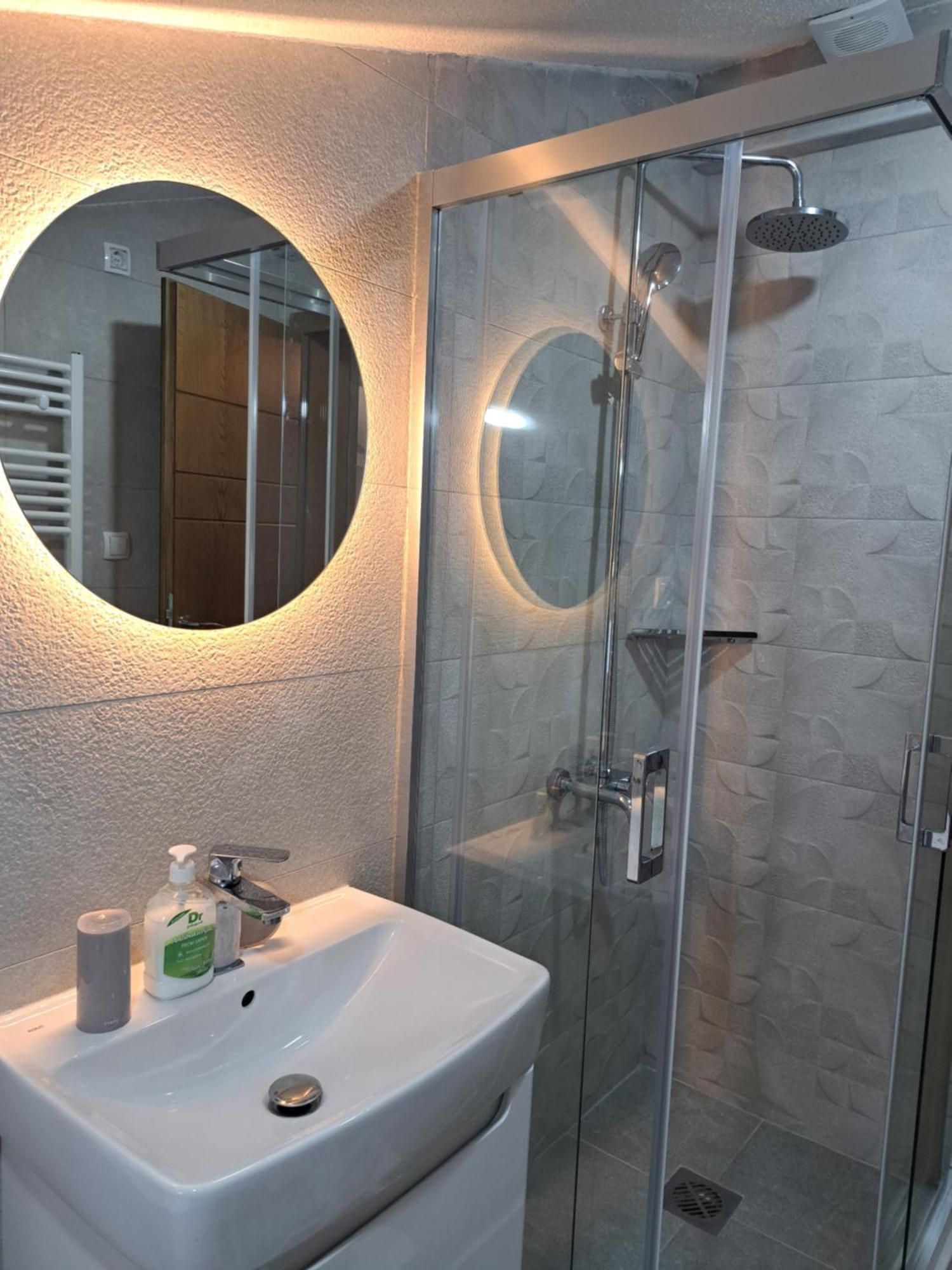 Kruševo Papi Apartments מראה חיצוני תמונה